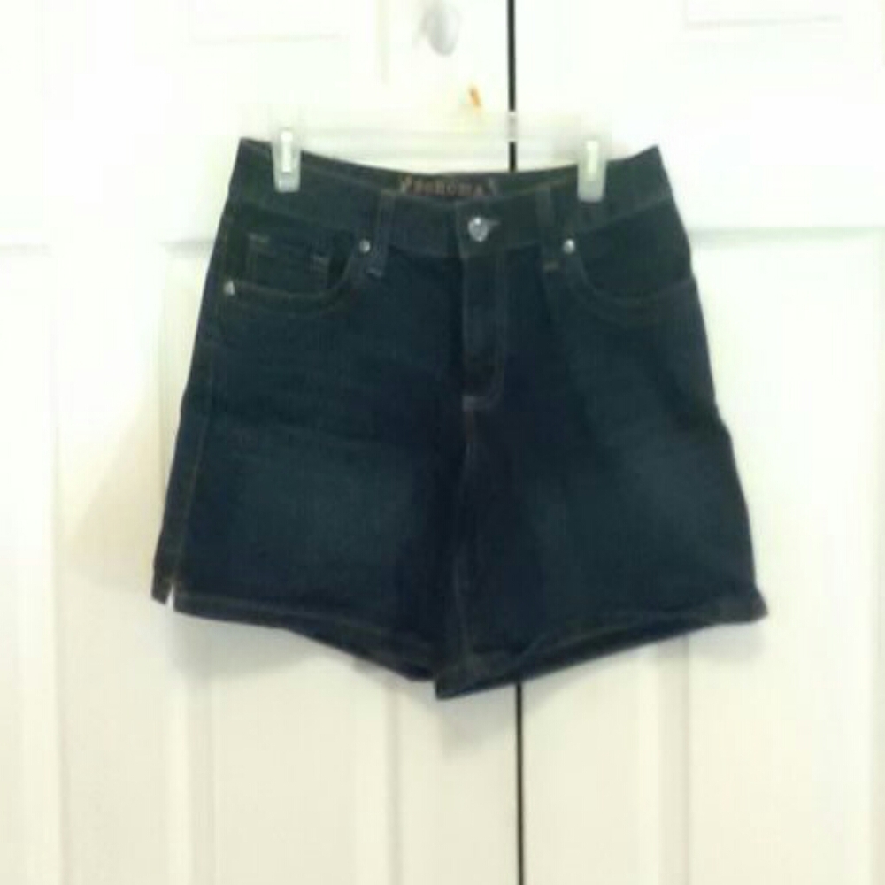 Sonoma modern short blue jean shorts size 4
